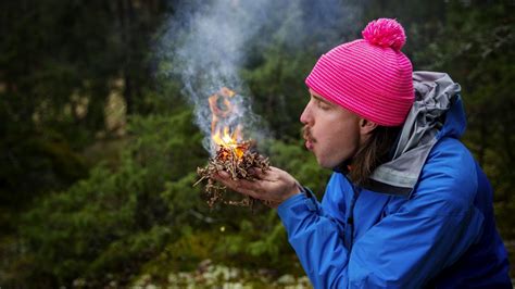  Yaksini!  Ominaisuutensa ansiosta yaksi onnistuu selviytymään äärimmäisissä olosuhteissa ja nauttii samalla korkeiden vuorten majesteettisista maisemista